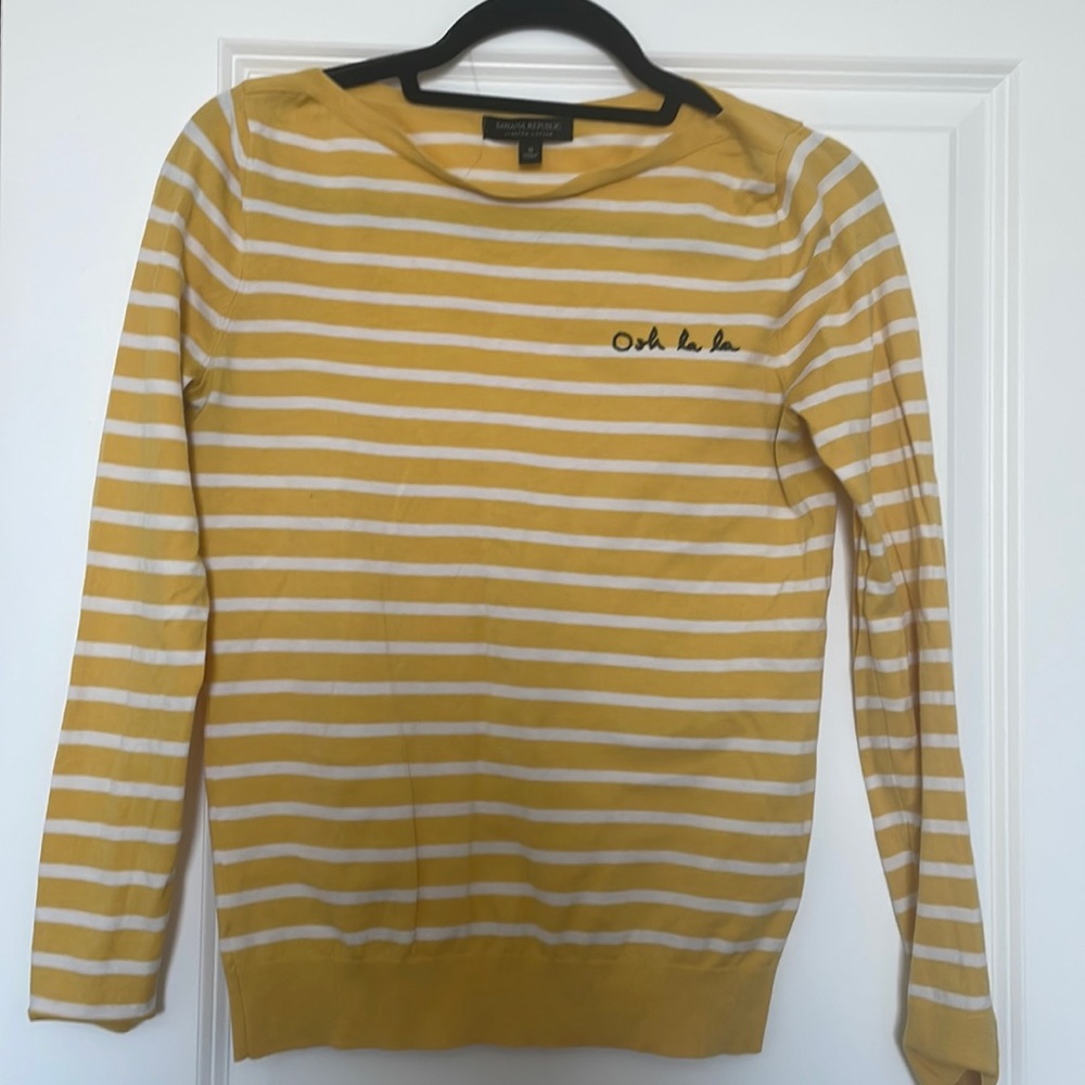 Banana Republic Sweater - worn once